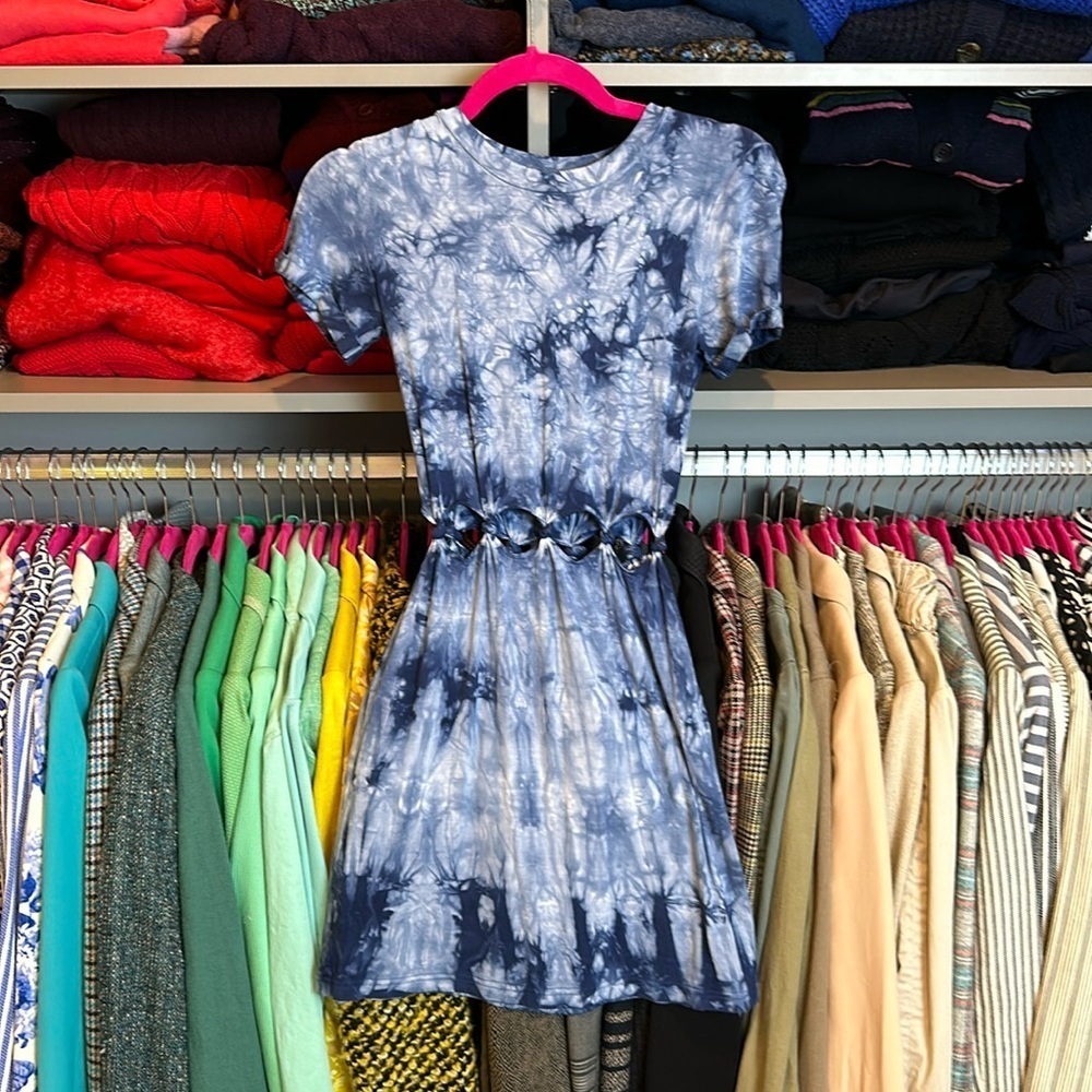 American Eagle Outfitters blue/white tie dye short sleeve dress size XXS